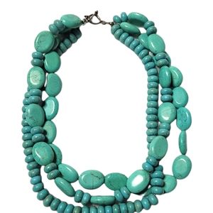 Bohemian turquoise colored beaded triple layered necklace. Southwest style.